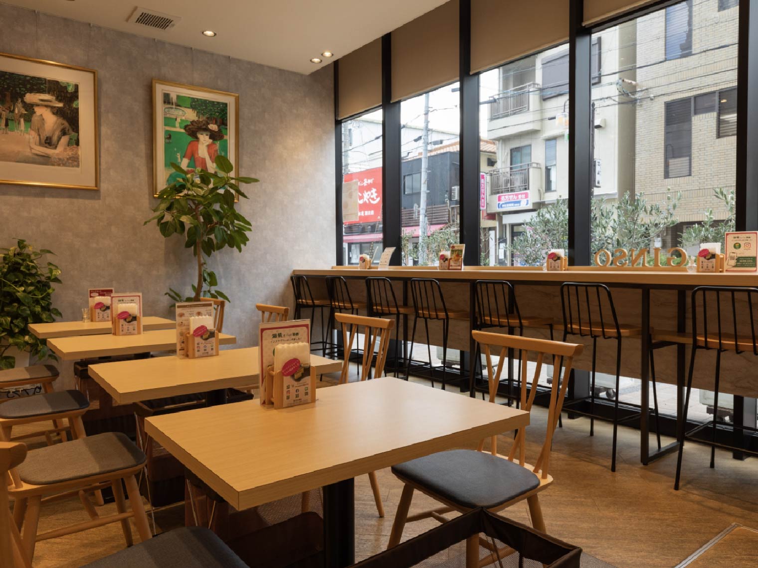 カステラ銀装＆Café羽衣